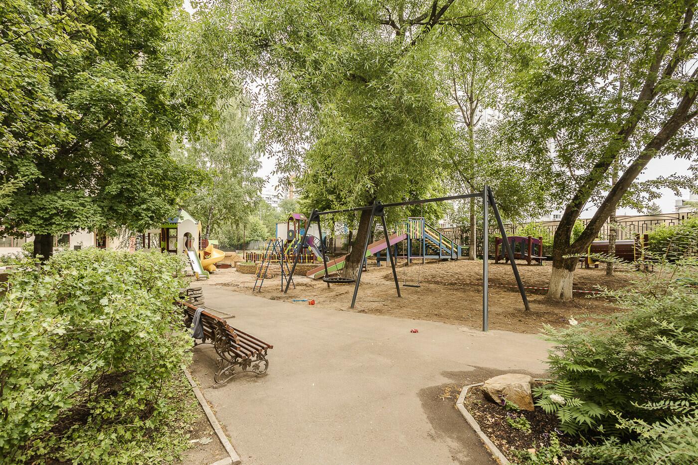 4-КОМН. КВАРТИРА С ОТДЕЛКОЙ 199 М² НА 4 ЭТАЖЕ