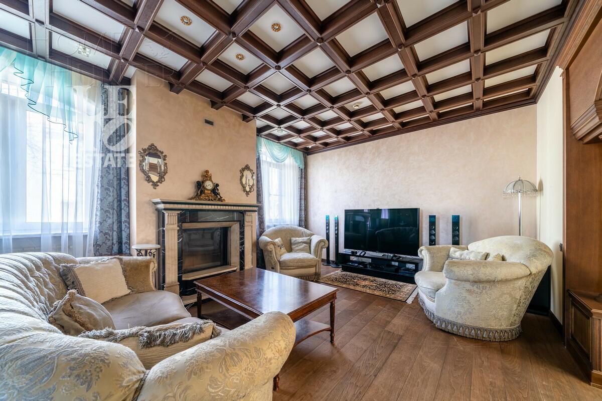 2-этажный коттедж 461.4 м² с отделкой