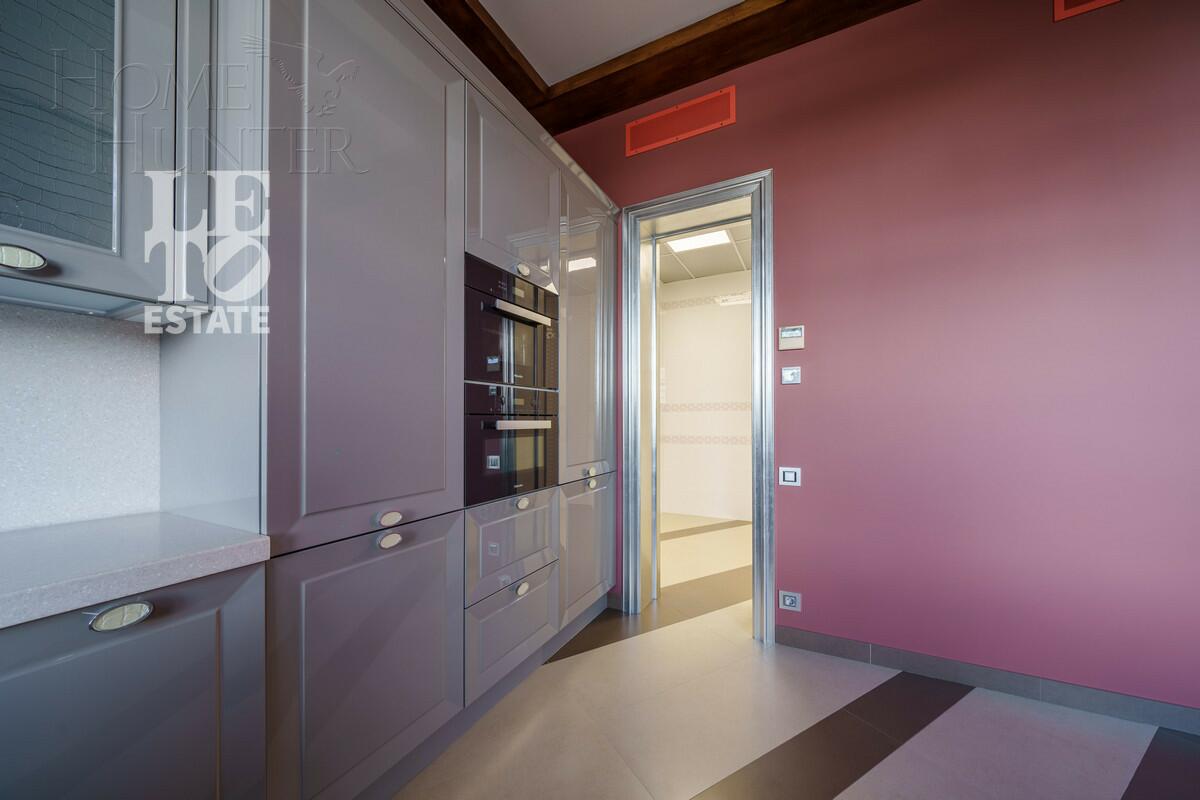 2-этажный коттедж 745 м² с отделкой