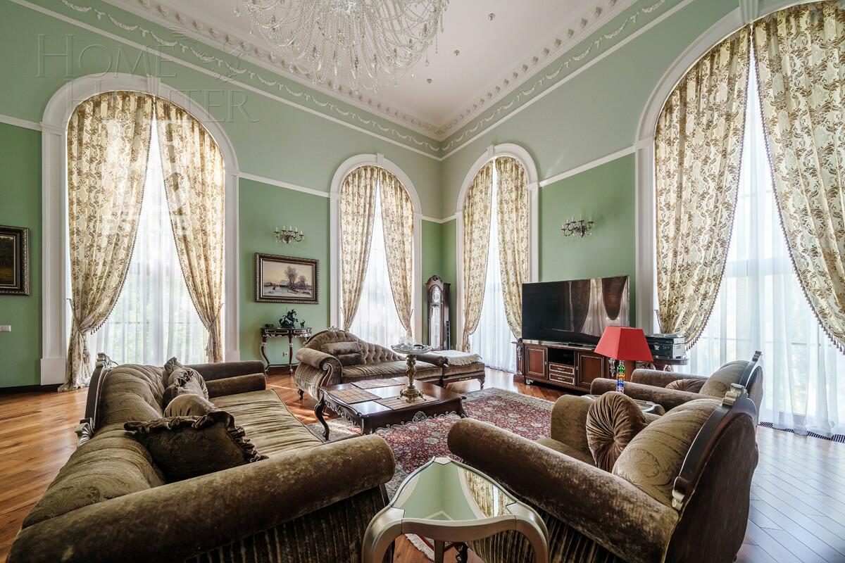 2-этажный коттедж 848 м² без отделки