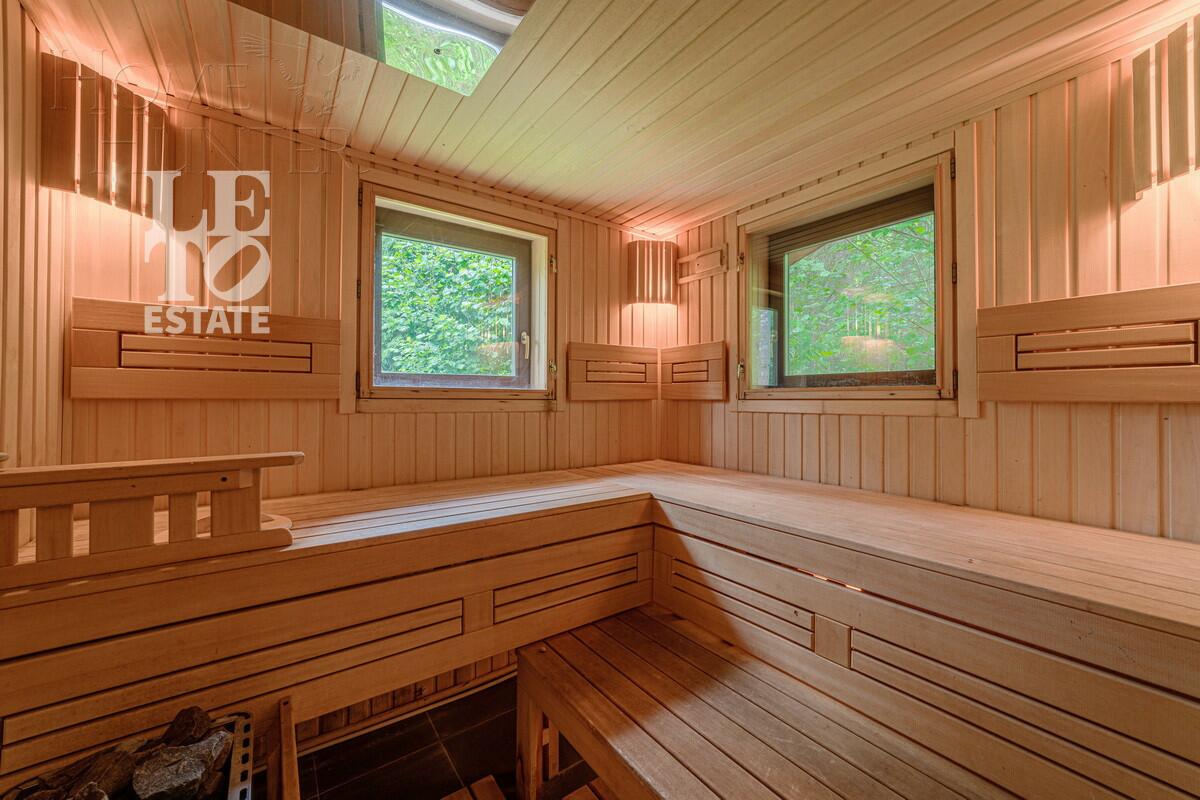 2-этажный коттедж 360 м² с отделкой