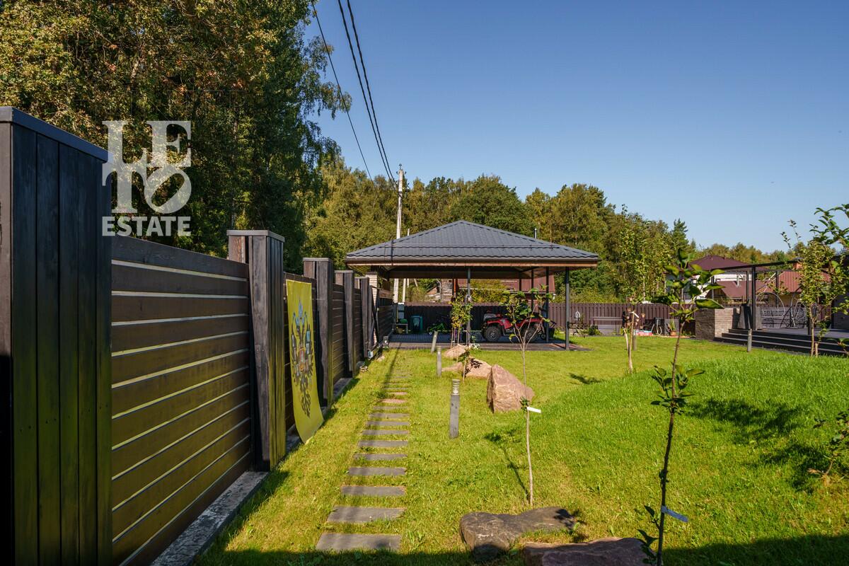 2-этажный коттедж 302 м² с отделкой