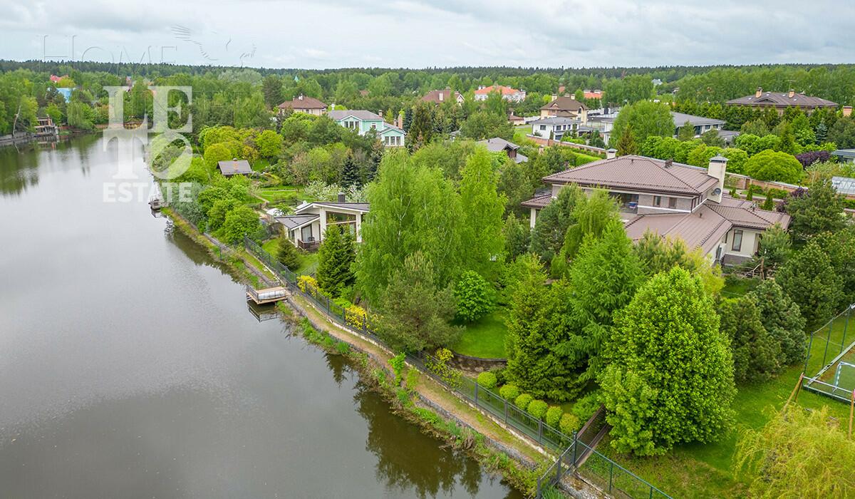 2-этажный коттедж 841 м² с отделкой