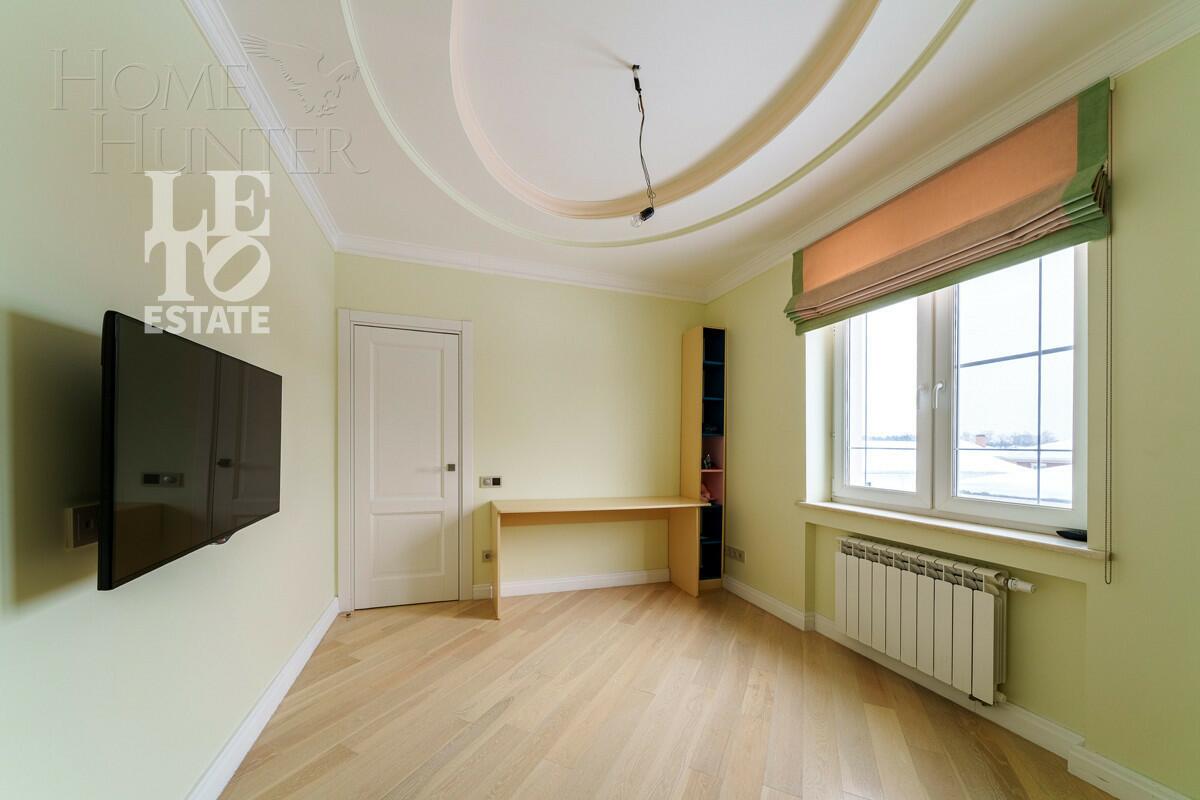 2-этажный коттедж 528.9 м² с отделкой