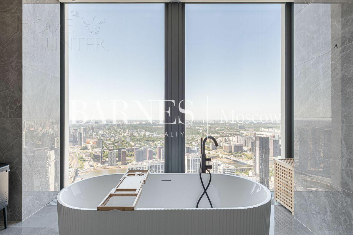 2-КОМН. АПАРТАМЕНТЫ С ОТДЕЛКОЙ 85.7 М² НА 51 ЭТАЖЕ