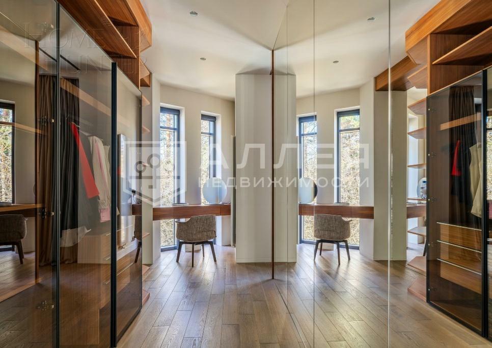 КОТТЕДЖ 620 м² с отделкой