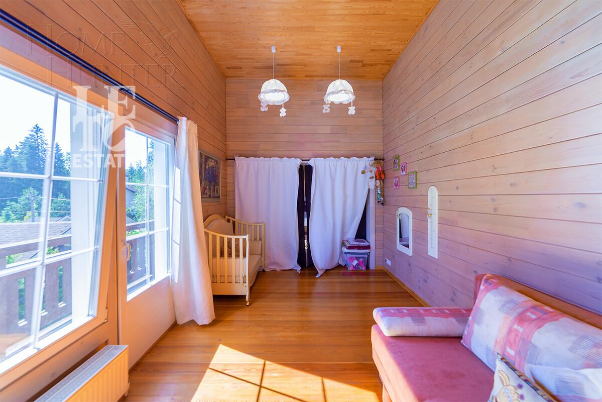 2-этажный коттедж 350 м² с отделкой