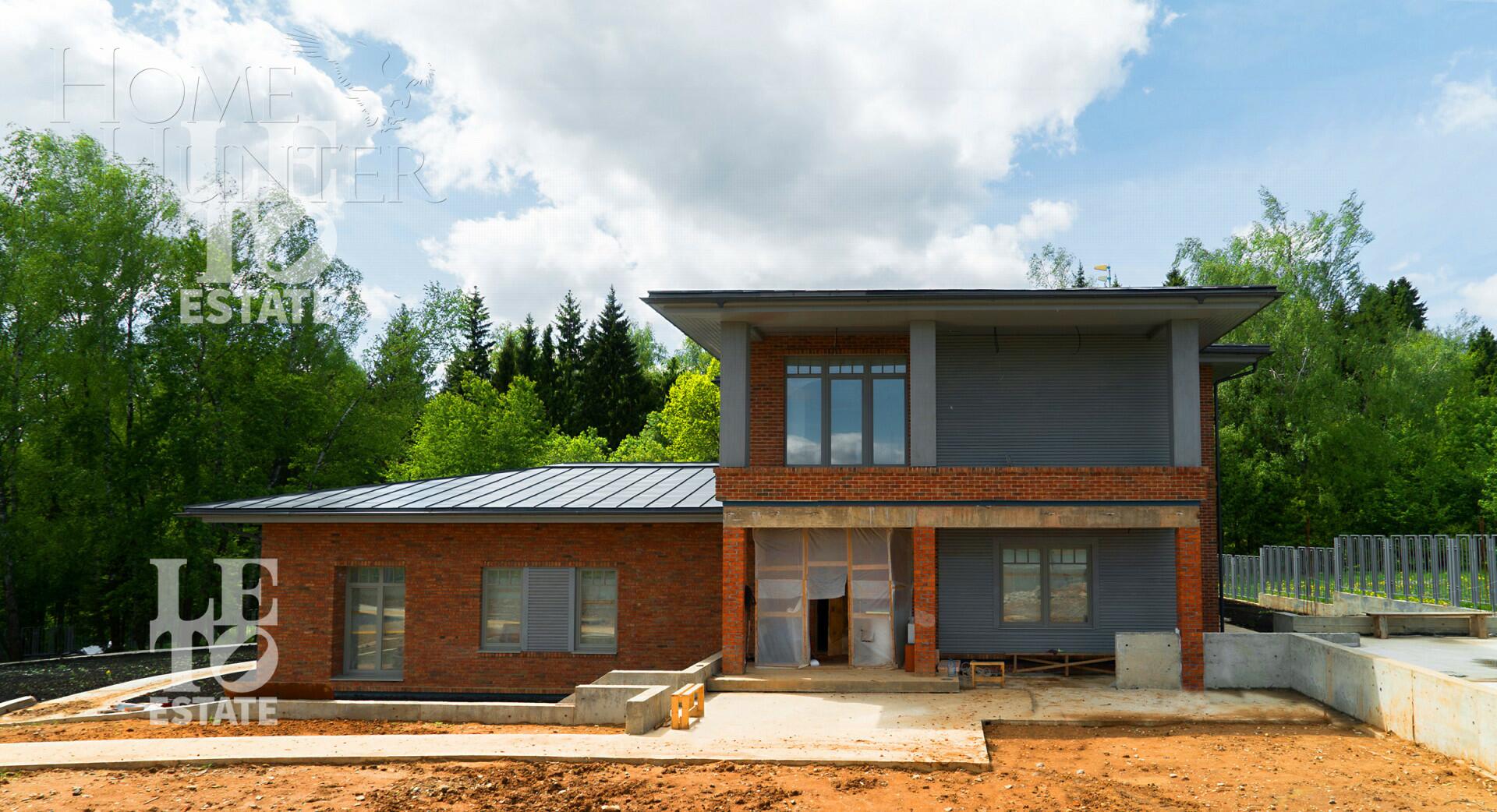 2-этажный коттедж 539.3 м² без отделки