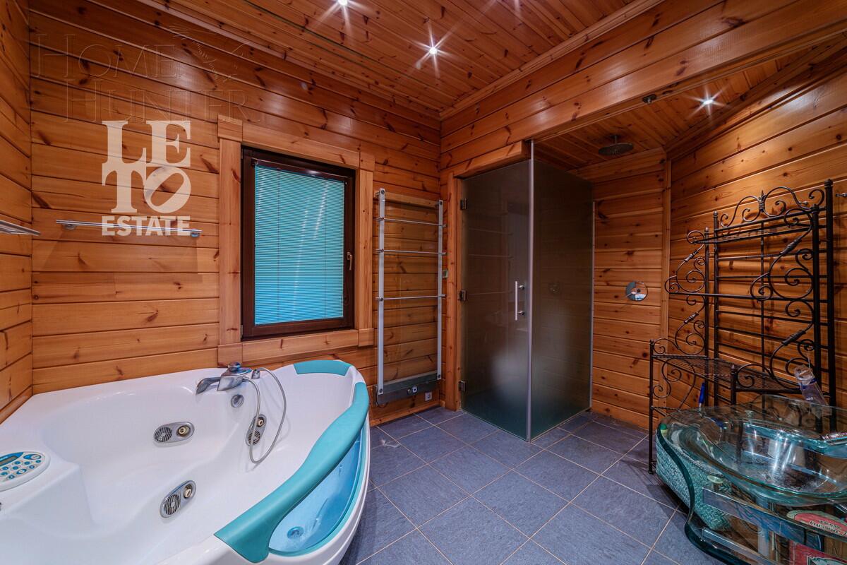 2-этажный коттедж 360 м² с отделкой