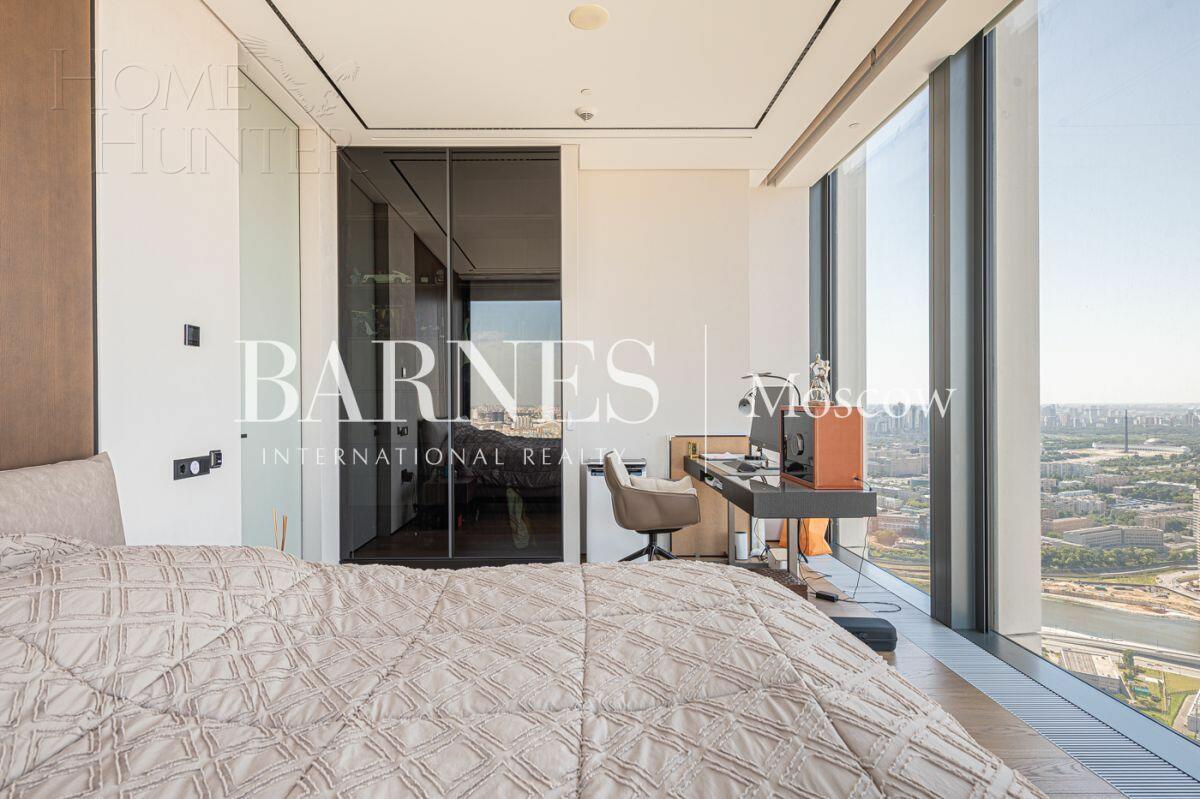 2-КОМН. АПАРТАМЕНТЫ С ОТДЕЛКОЙ 85.7 М² НА 51 ЭТАЖЕ