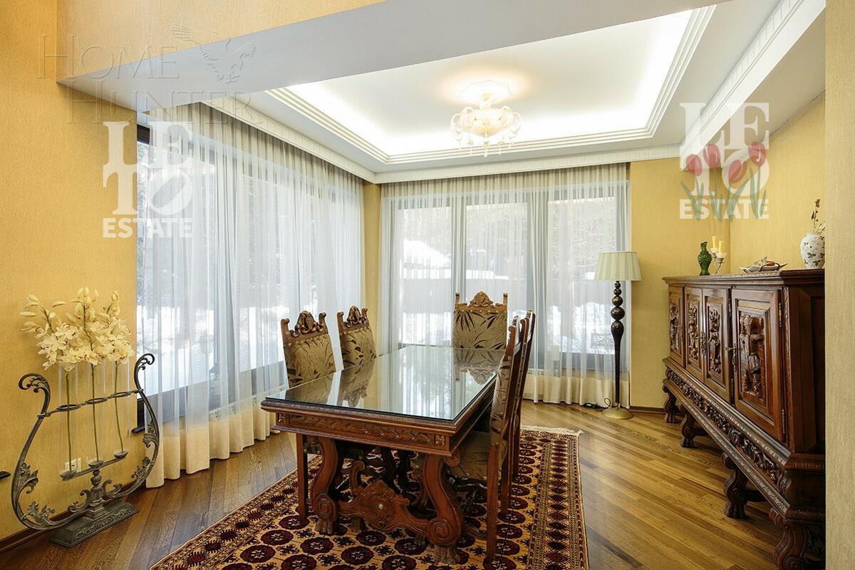 3-этажный коттедж 520 м² с отделкой