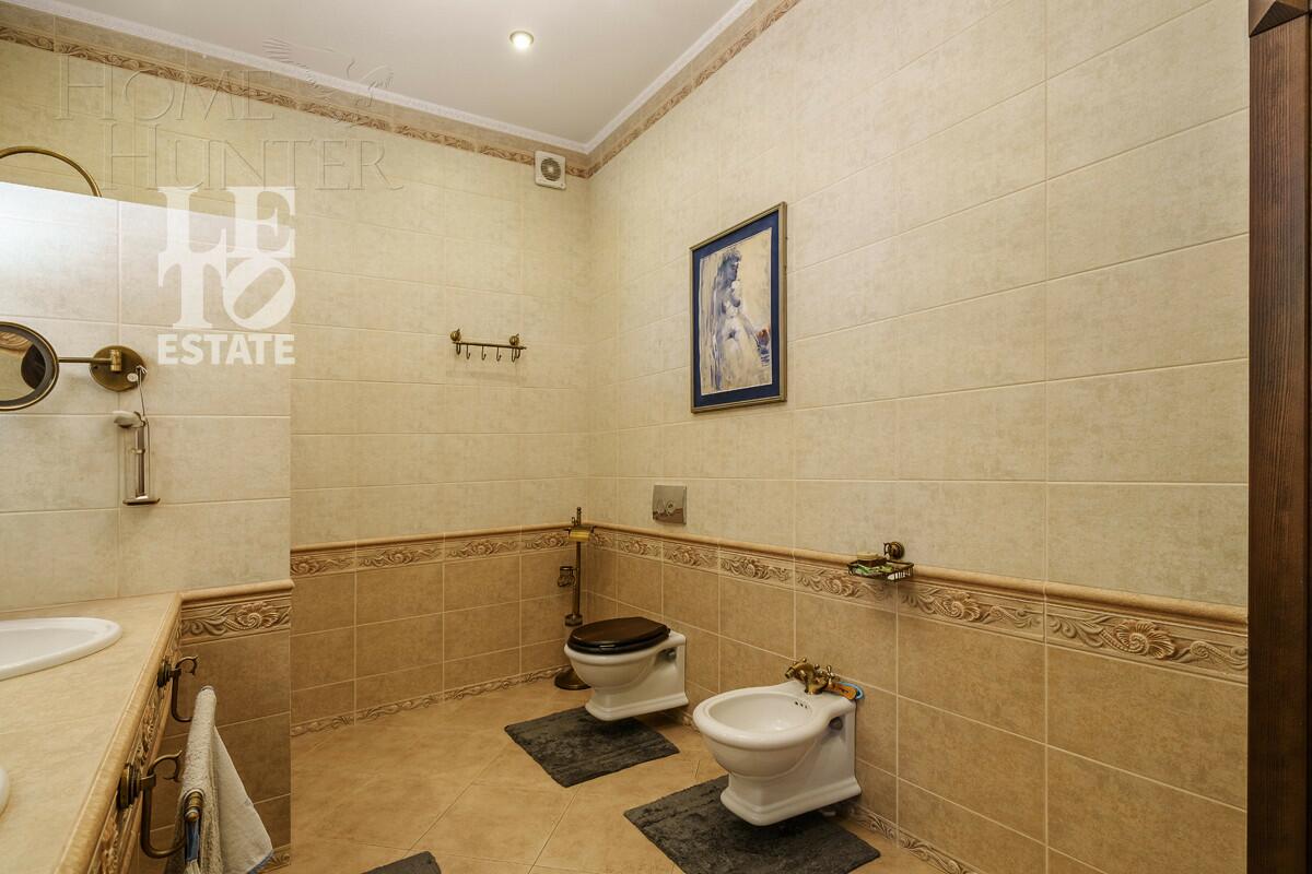 2-этажный коттедж 848 м² без отделки