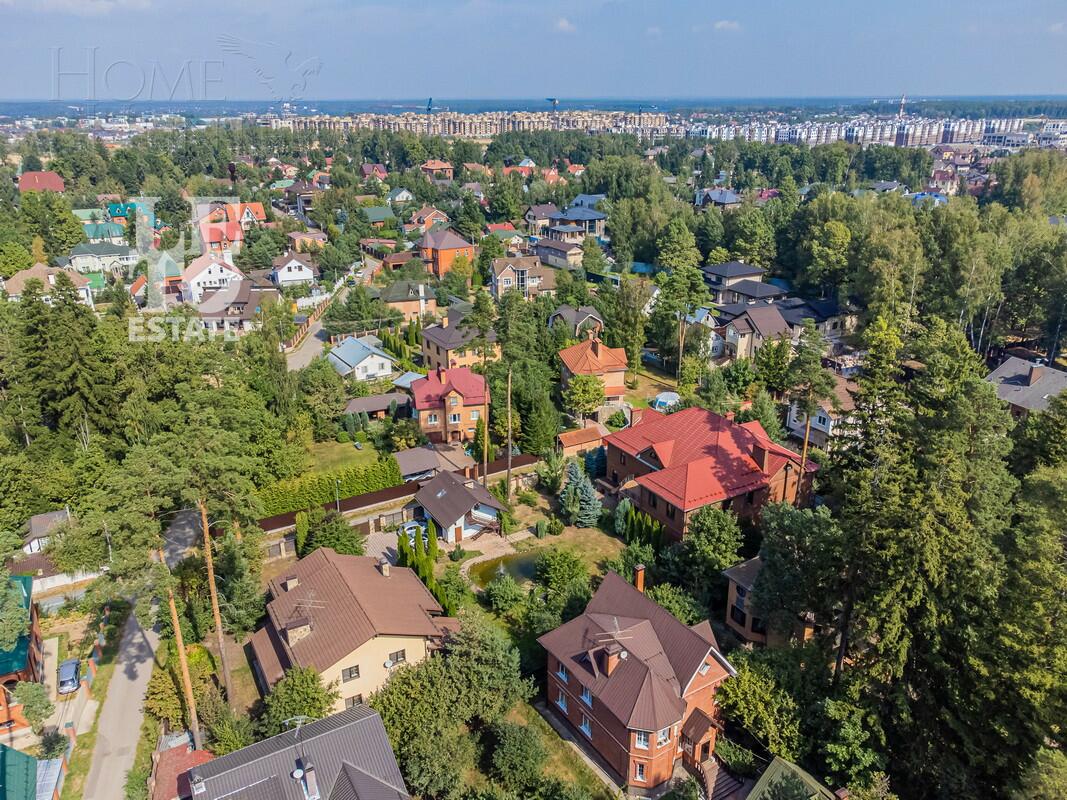 2-этажный коттедж 699.6 м² с отделкой