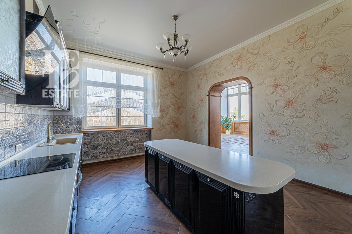 2-этажный коттедж 343.5 м² с отделкой