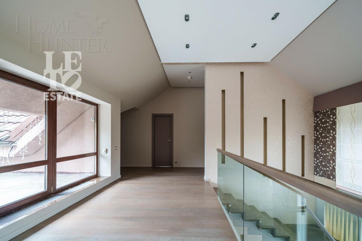 2-этажный коттедж 699 м² с отделкой