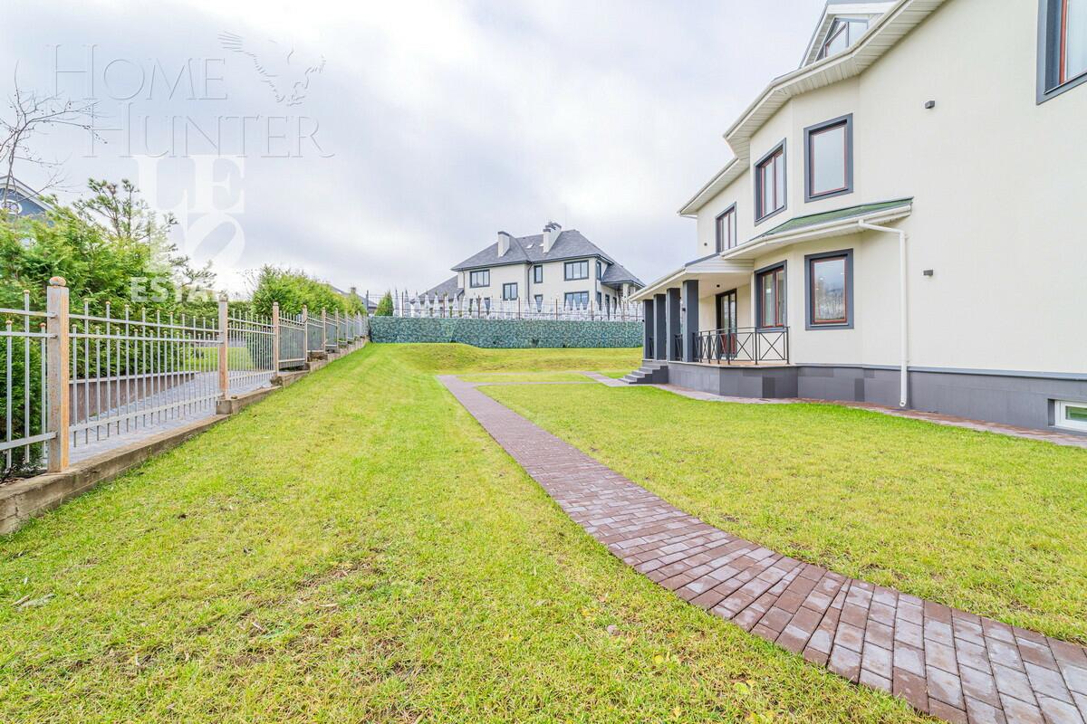 2-этажный коттедж 693 м² с отделкой