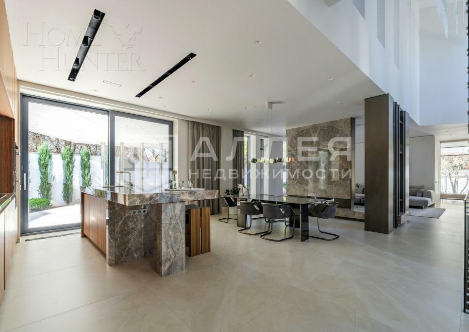 КОТТЕДЖ 620 м² с отделкой