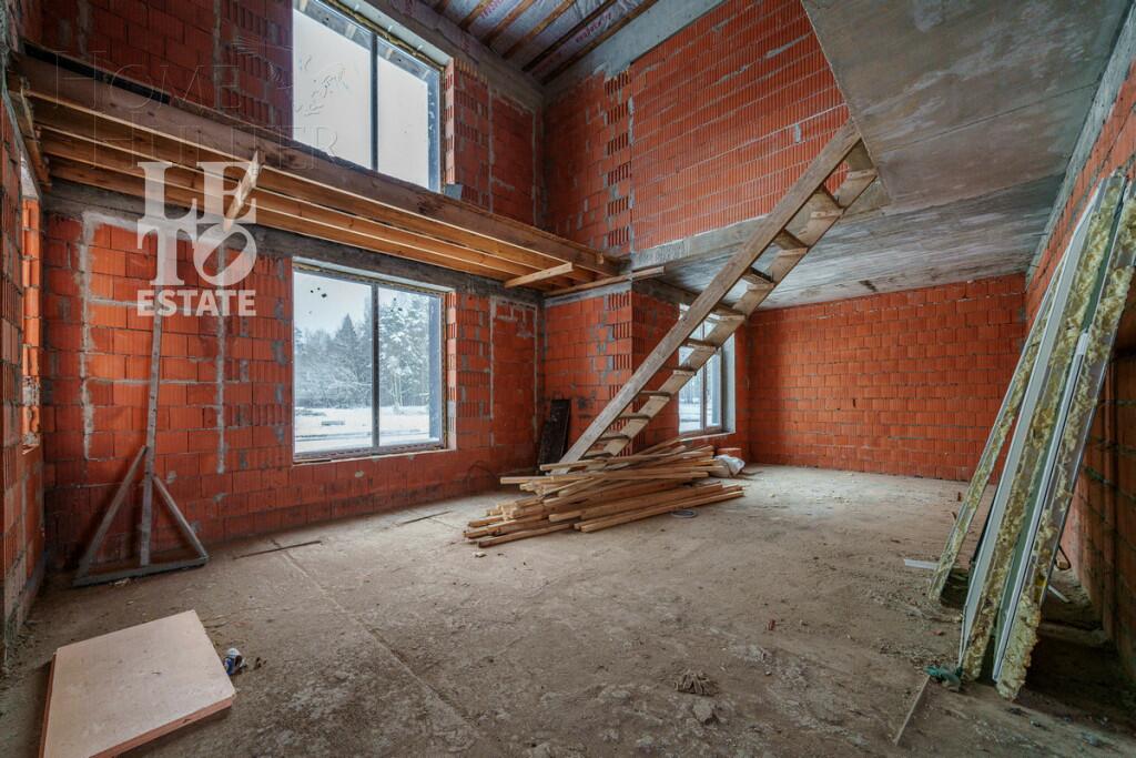 2-этажный коттедж 305 м² без отделки