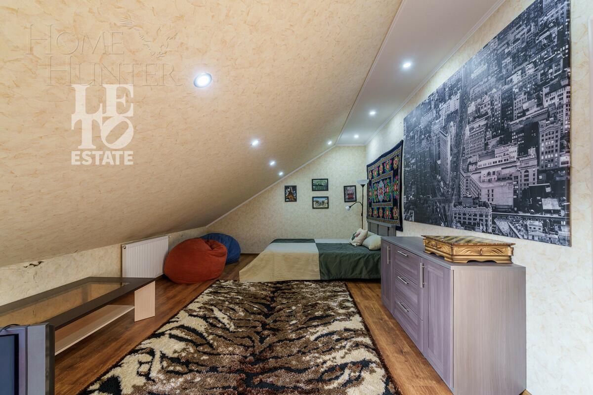 2-этажный таунхаус 428 м² с отделкой