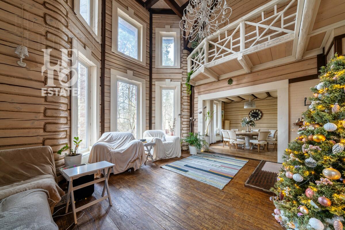 3-этажный коттедж 505 м² с отделкой