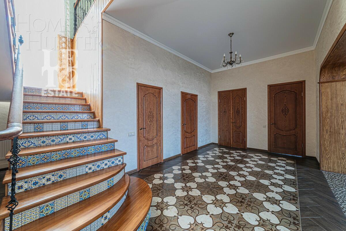 2-этажный коттедж 343.5 м² с отделкой