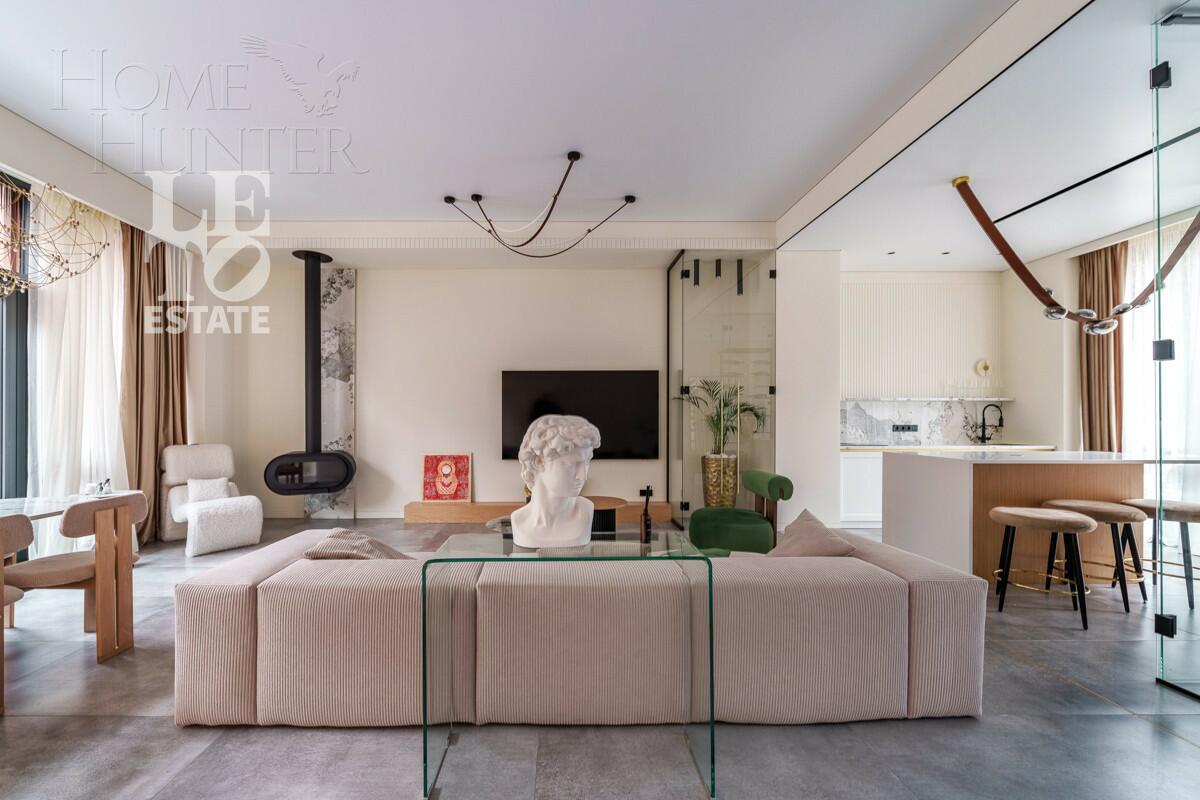 3-этажный таунхаус 238 м² с отделкой