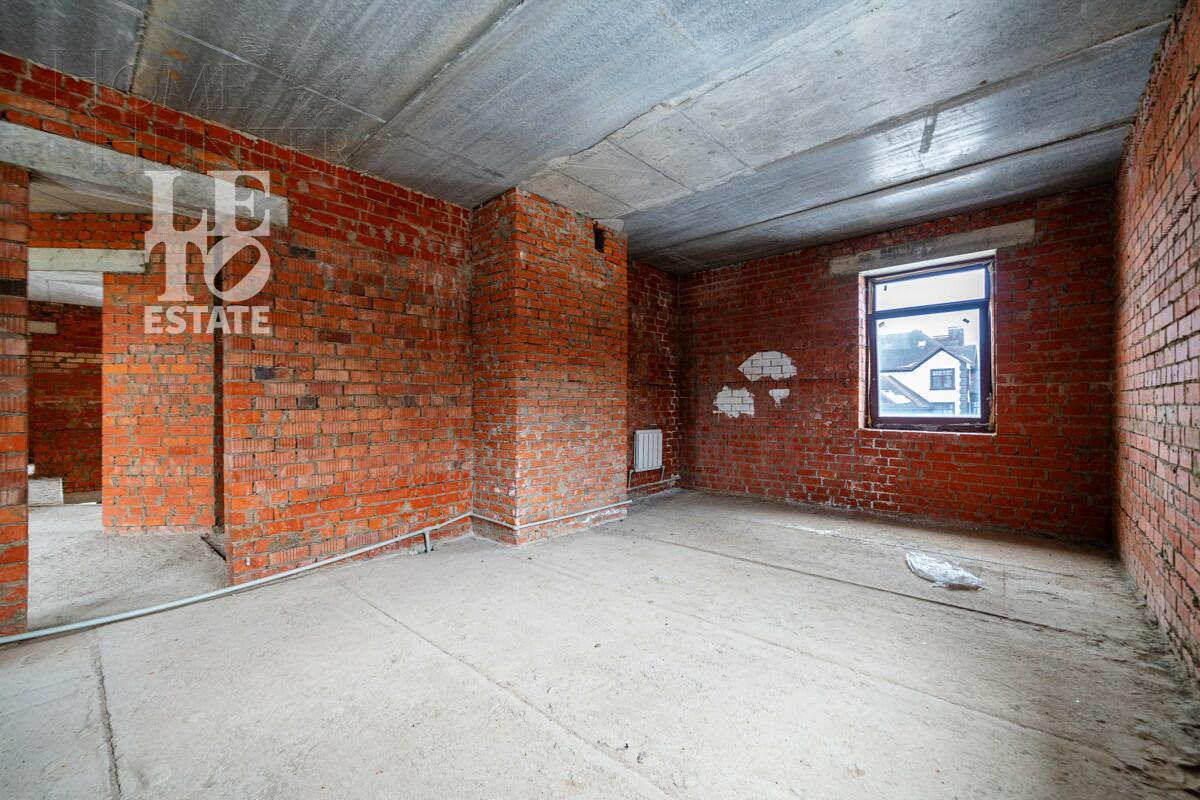 2-этажный коттедж 820 м² без отделки