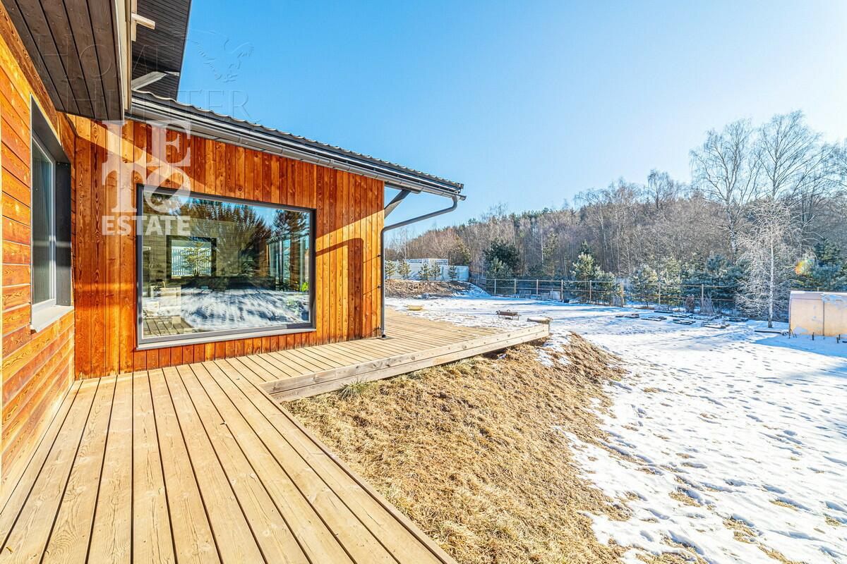 2-этажный коттедж 220 м² с отделкой