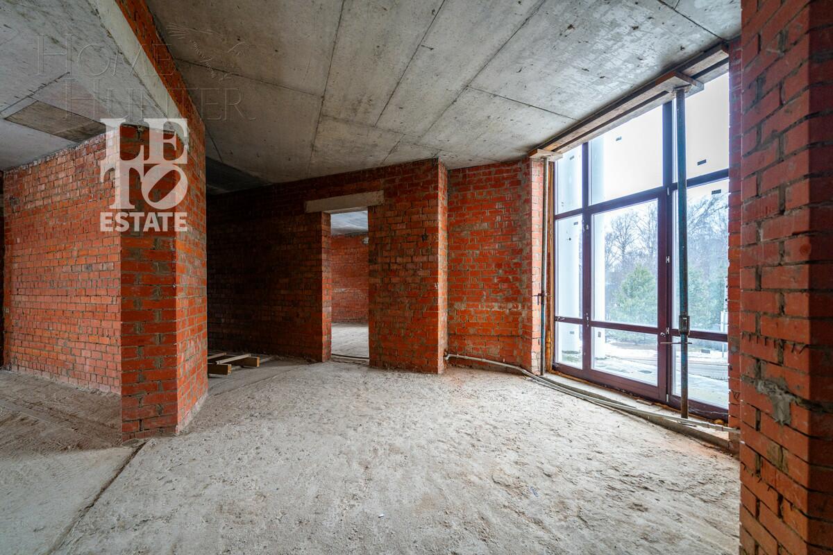 2-этажный коттедж 820 м² без отделки