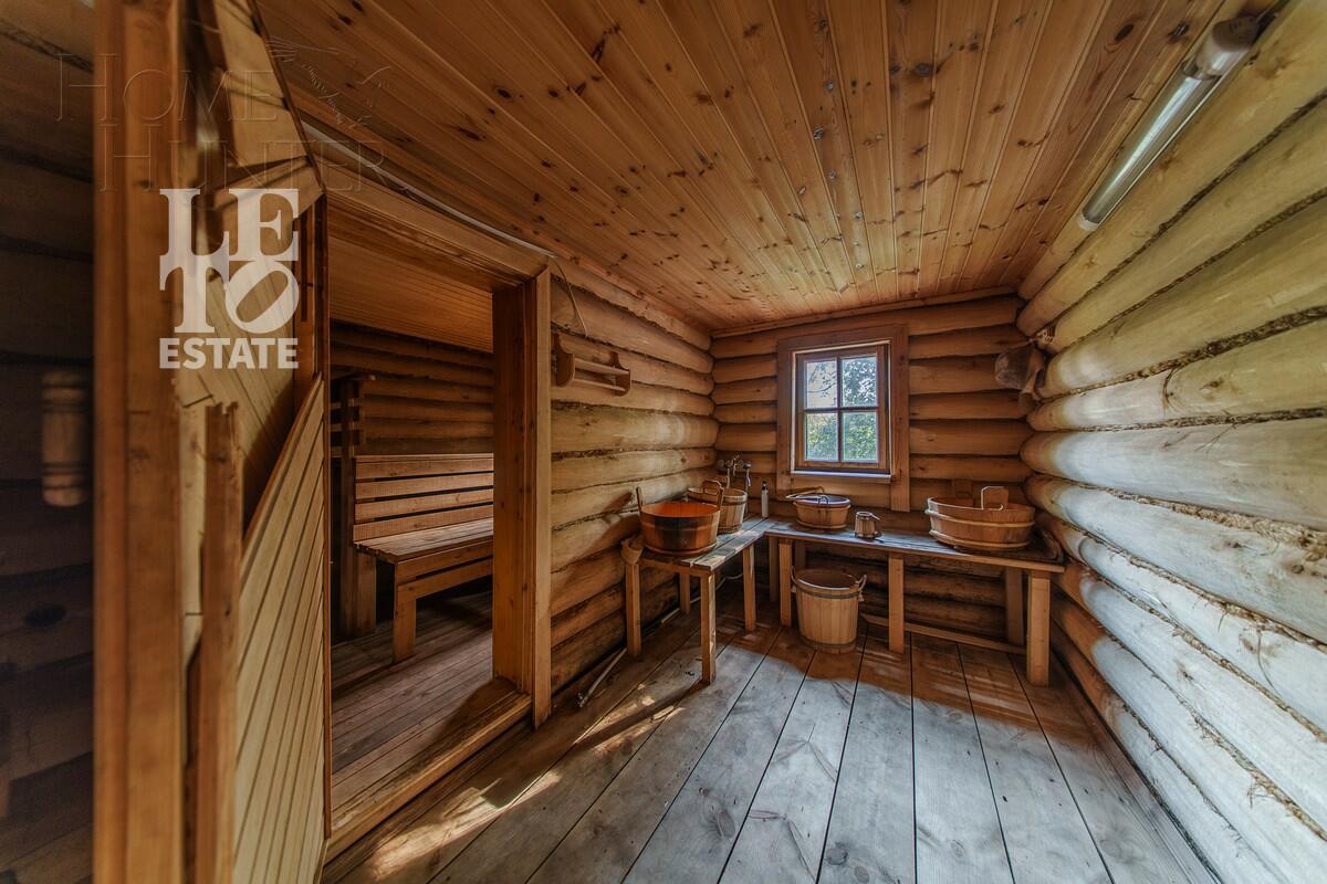 3-этажный коттедж 475 м² с отделкой