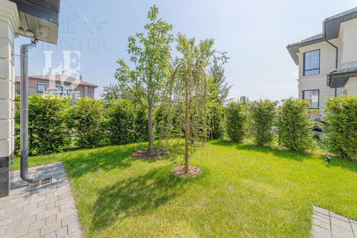 2-этажный коттедж 275 м² с отделкой