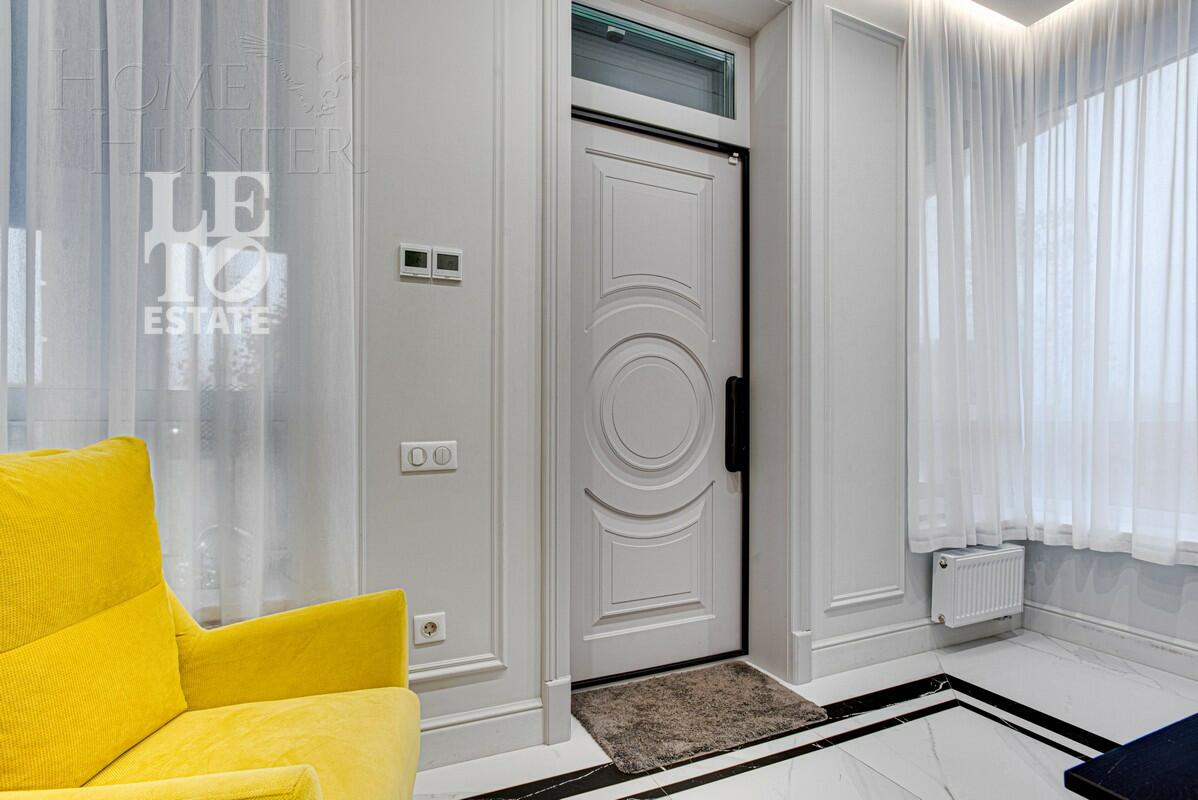 2-этажный коттедж 275 м² с отделкой