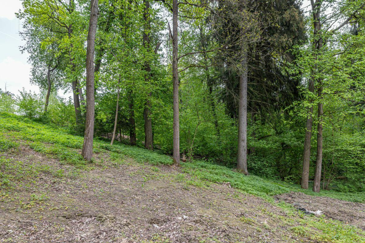 2-этажный коттедж 1 050 м² без отделки