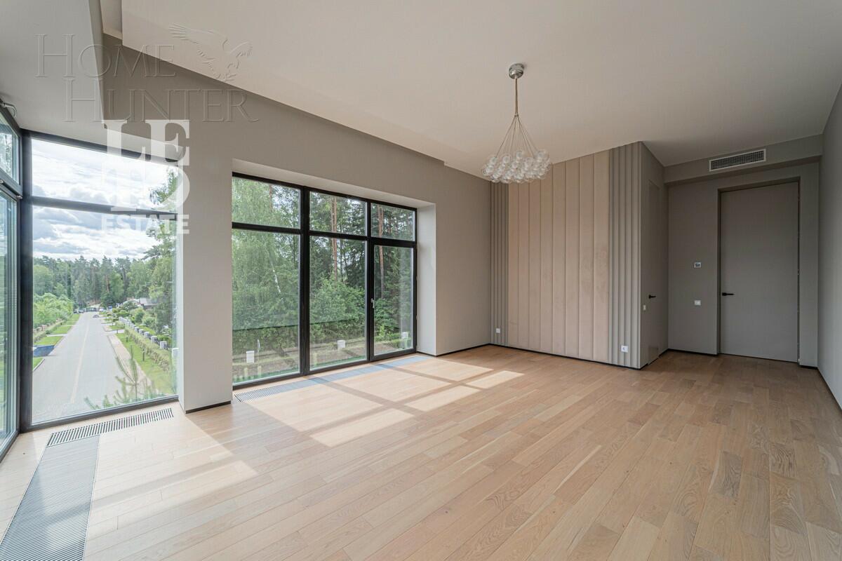 2-этажный коттедж 720 м² с отделкой