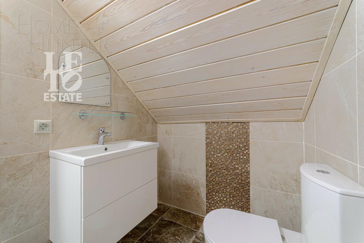 2-этажный коттедж 584 м² с отделкой