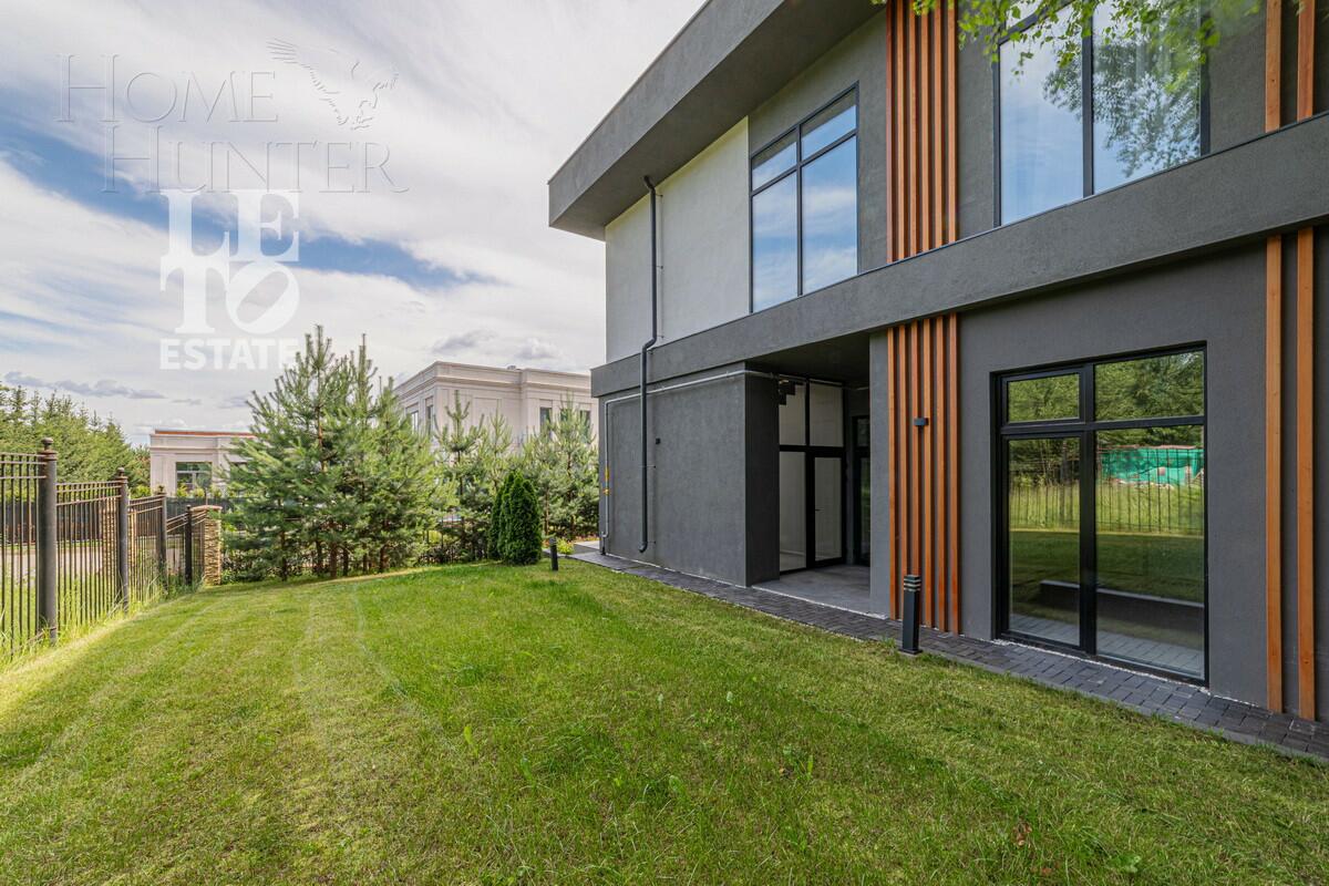 2-этажный коттедж 720 м² с отделкой