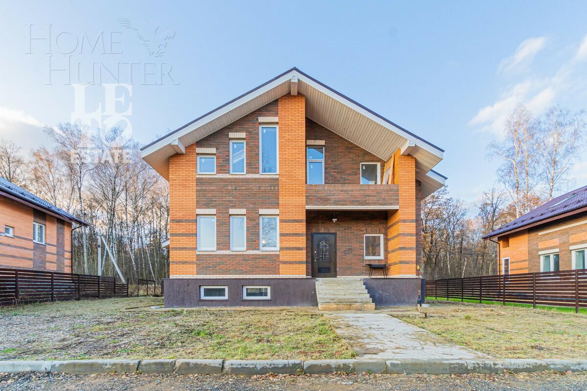 2-этажный коттедж 250 м² с отделкой