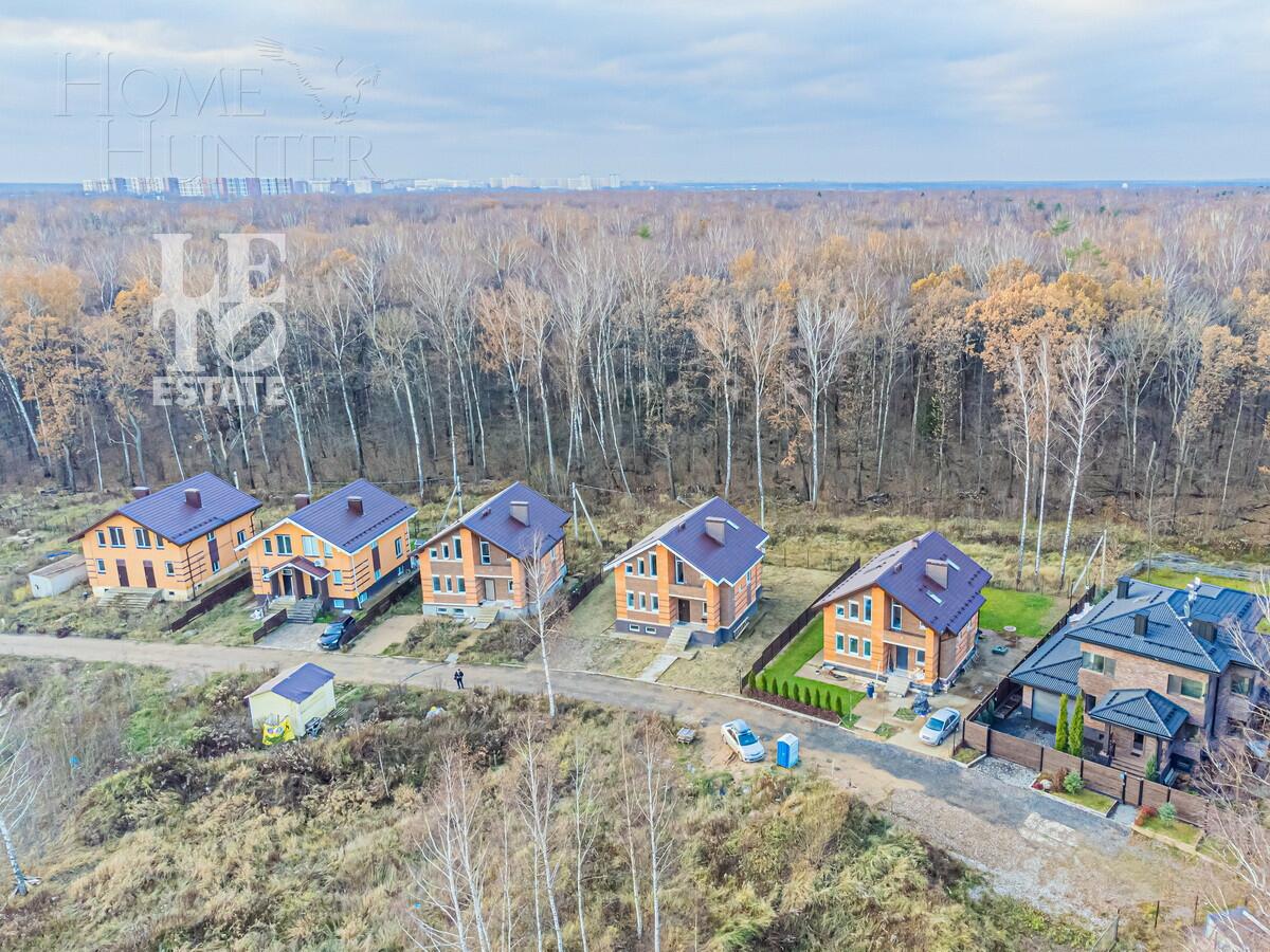 2-этажный коттедж 250 м² с отделкой