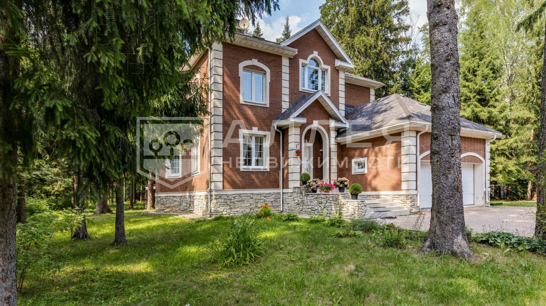 2-этажный коттедж 350 м² с отделкой