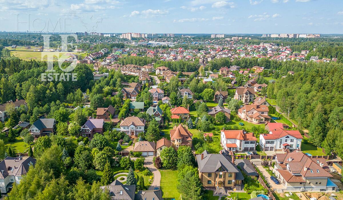 2-этажный коттедж 1 028 м² с отделкой