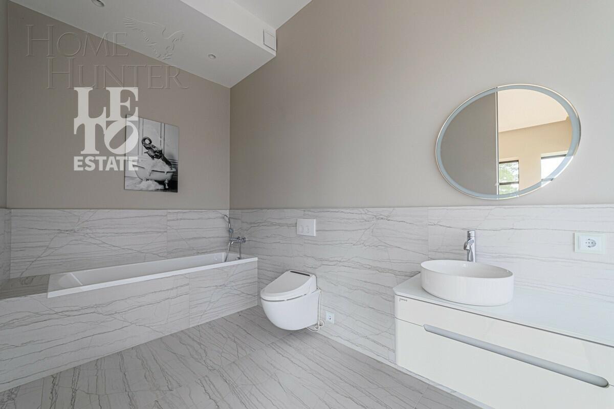 2-этажный коттедж 720 м² с отделкой