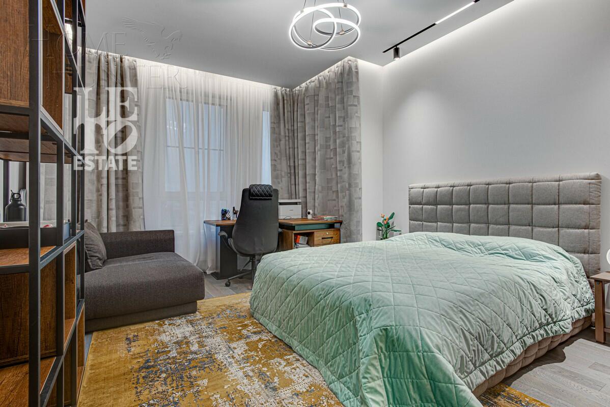 2-этажный коттедж 275 м² с отделкой