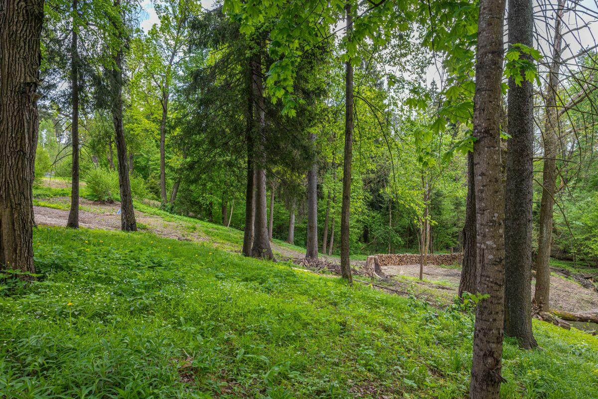 2-этажный коттедж 1 050 м² без отделки