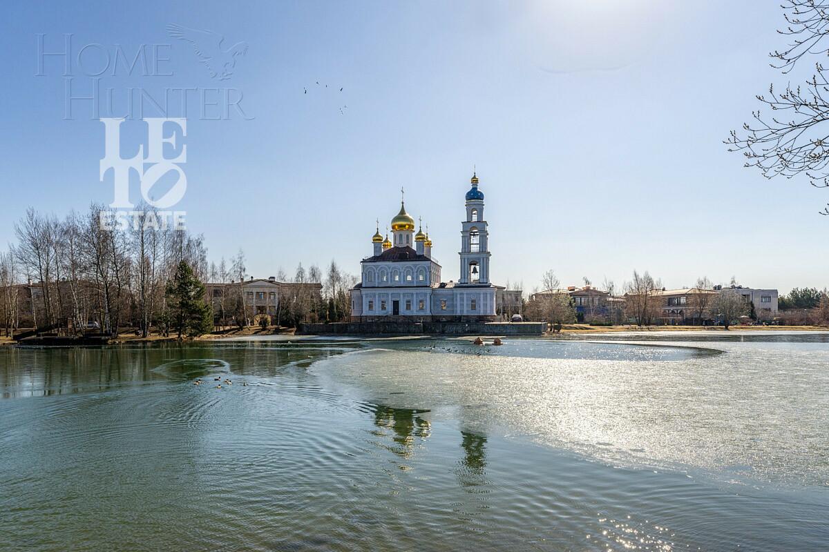 2-этажный коттедж 703 м² без отделки