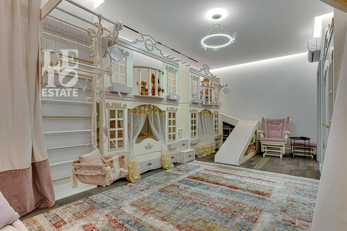 2-этажный коттедж 275 м² с отделкой