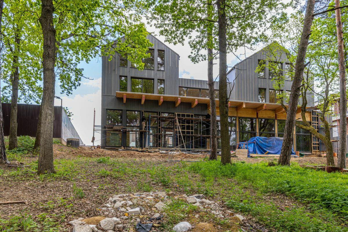 2-этажный коттедж 1 050 м² без отделки