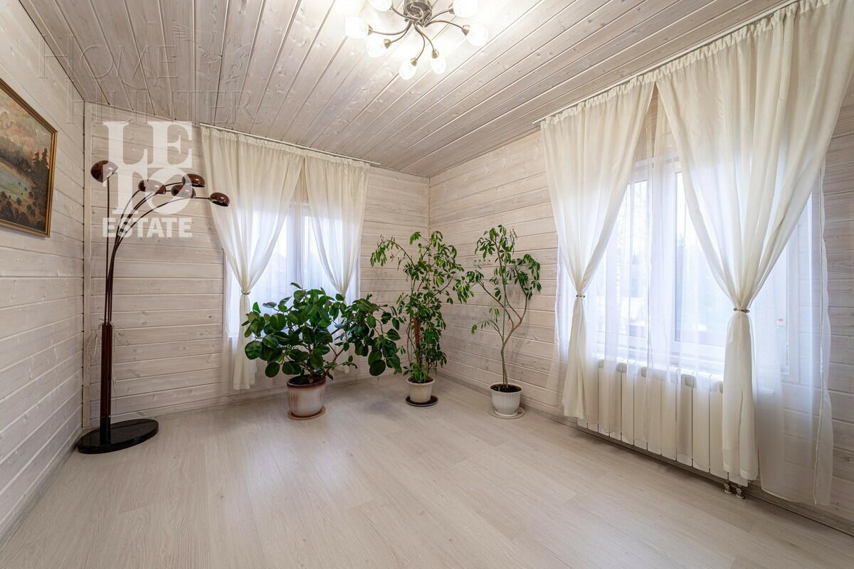 2-этажный коттедж 584 м² с отделкой