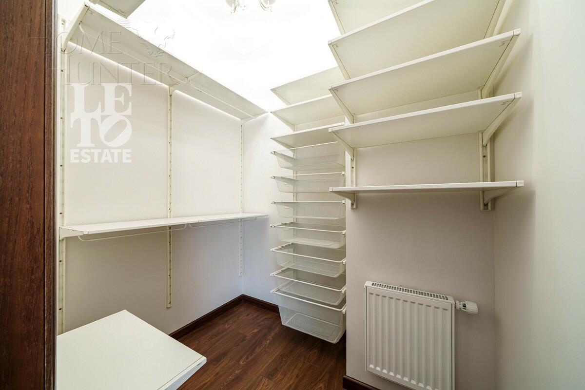 2-этажный коттедж 310.2 м² с отделкой