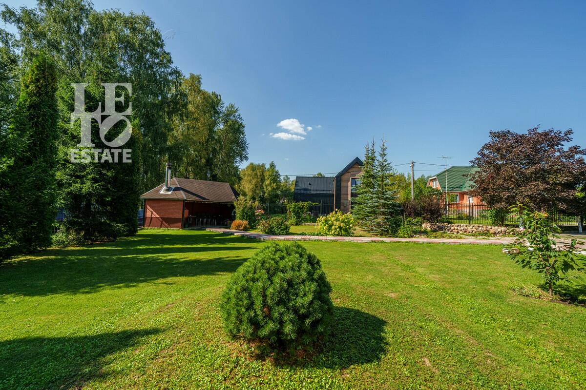 2-этажный коттедж 330 м² с отделкой