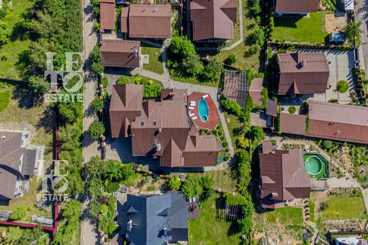 2-этажный коттедж 730 м² с отделкой